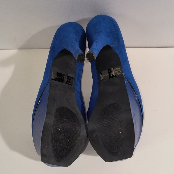Qupid Women's 7 Blue Heels - Picture 6 of 8